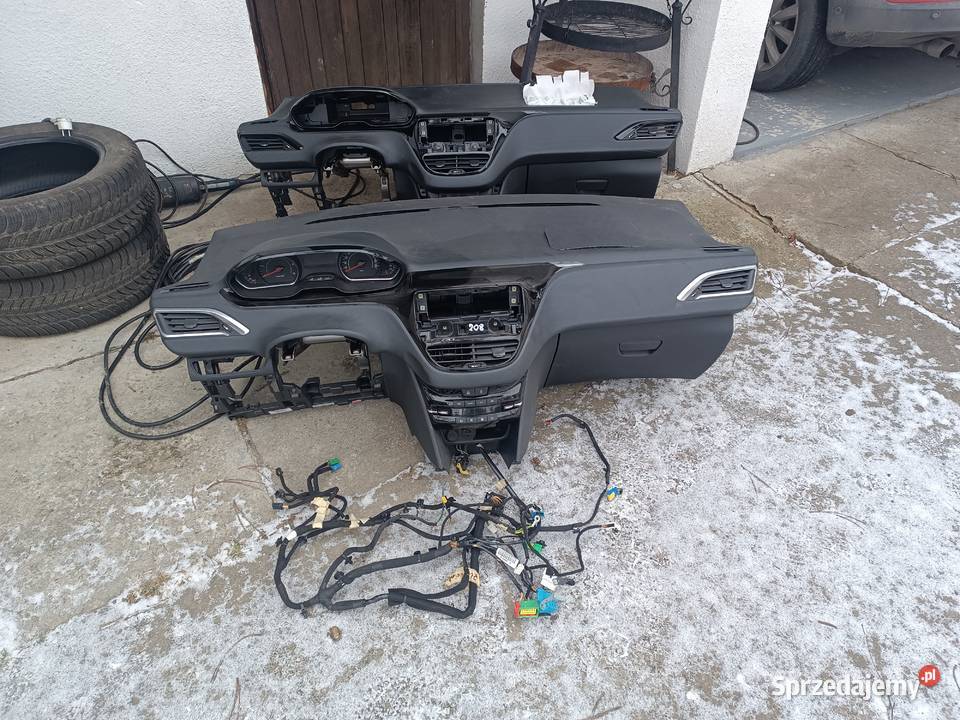 deska konsola 208 air bag schwek licznik