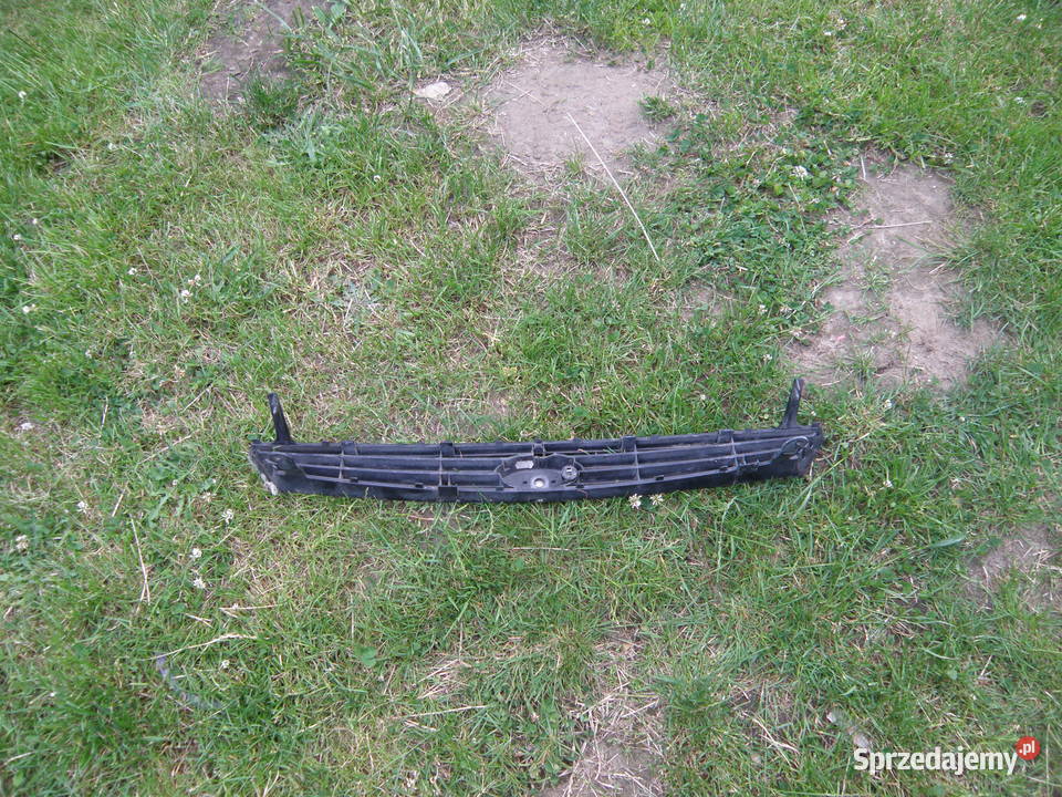 Grill atrapa chłodnicy wlot powietrza Ford Focus Kraków sprzedam