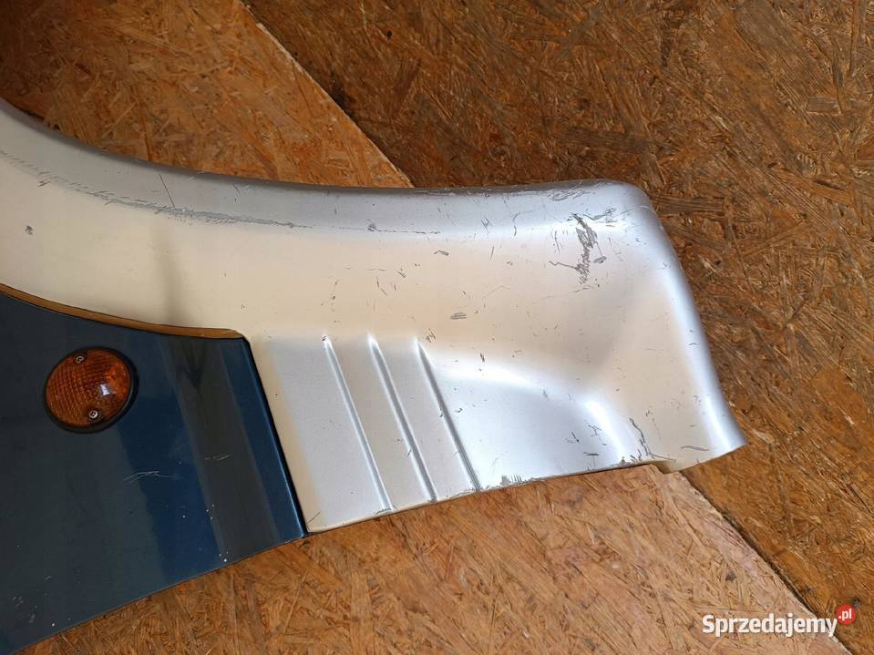 BŁOTNIK PRAWY PRZÓD MITSUBISHI PAJERO II osobowe Nowy Tomyśl