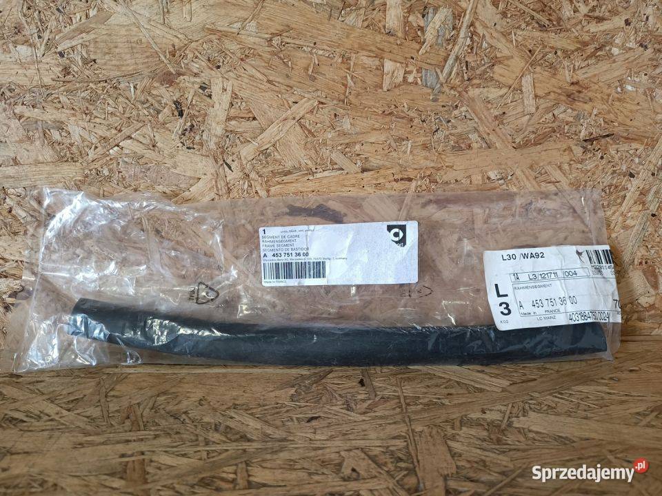 SMART FORTWO 453 USZCZELKA MASKI A4537513600 Uszczelki wielkopolskie