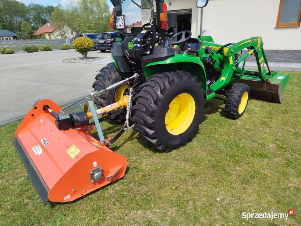 John Deere 3038 2018r z turem ładowaczem krajowy Staszów