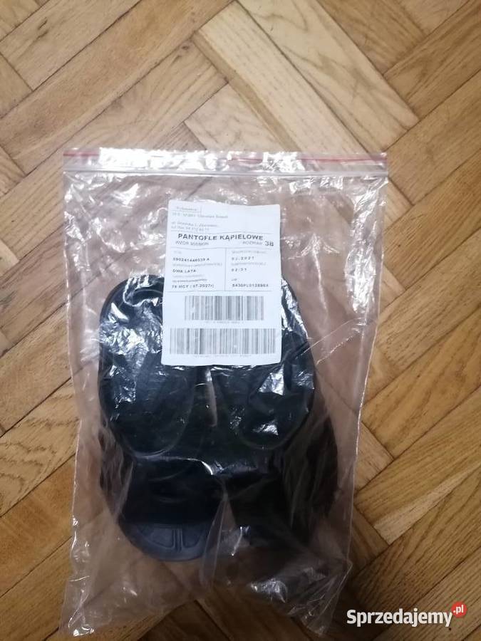 Kapcie kąpielowe 38 inna