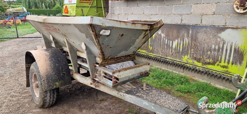 Rozsiewacz do wapna RCW nieuszkodzony