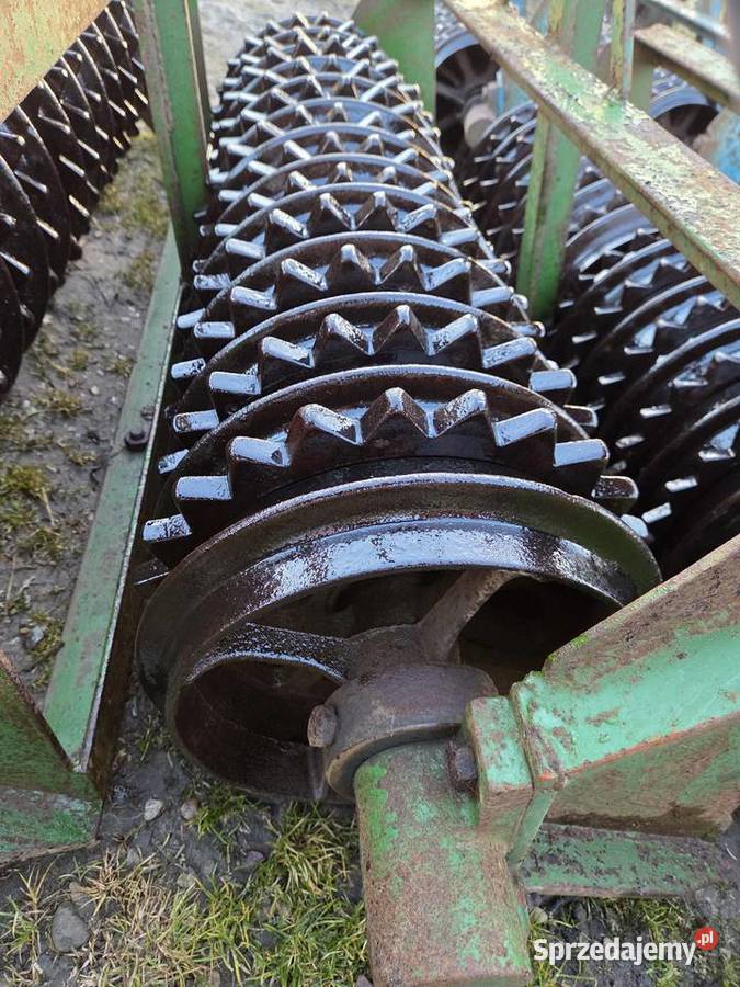 Wał wały posiewne w ładnym stanie Żychlin