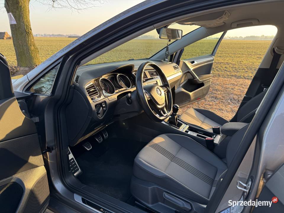 GOLF VII LIFT 2017 16 TDI BOGATA WERSJA NAVI Słupca sprzedam