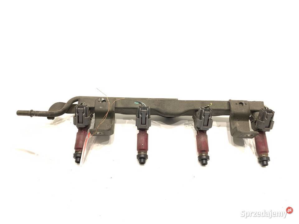 LISTWA WTRYSKOWA MAZDA 3 BK 1955003310 16 105