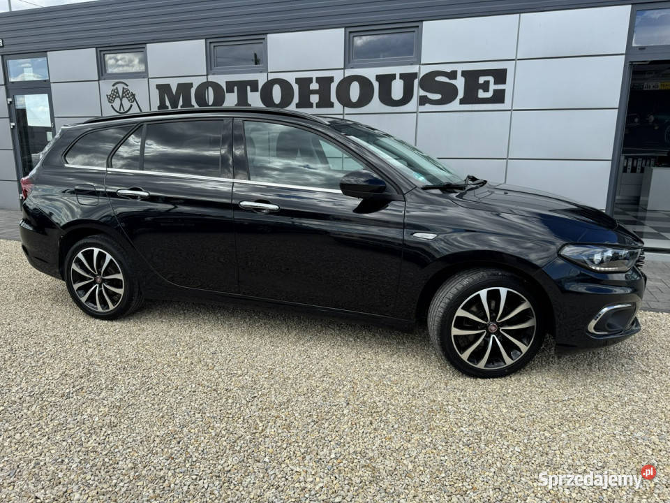 Fiat Tipo 14 Turbo business xenon kamera navi Kombi Tipo