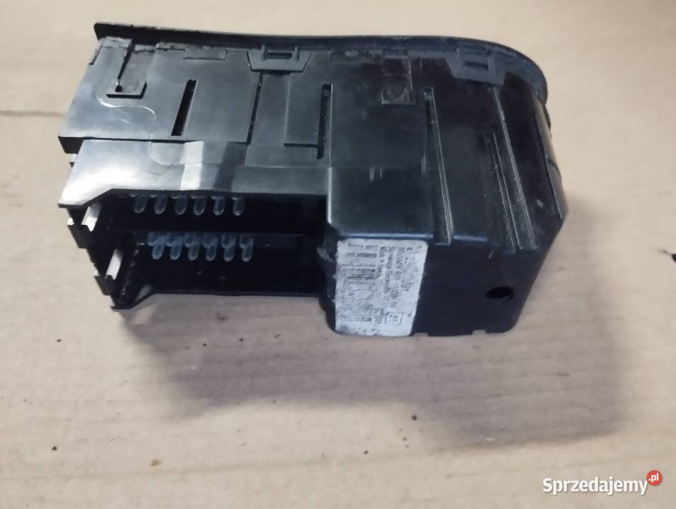 Przełacznik sterowania szyb lusterek MAN TGA ciężarowe Kościerzyna sprzedam