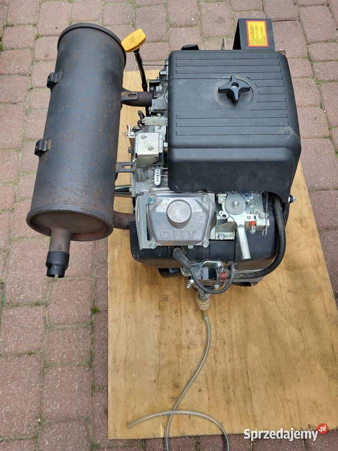 Dwucylindrowy silnik marki Subaru