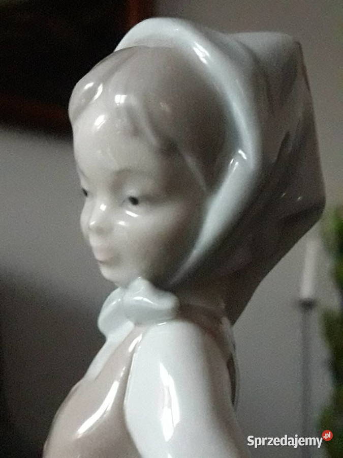 Porcelanowa figurka Lladro Nao Hiszpania