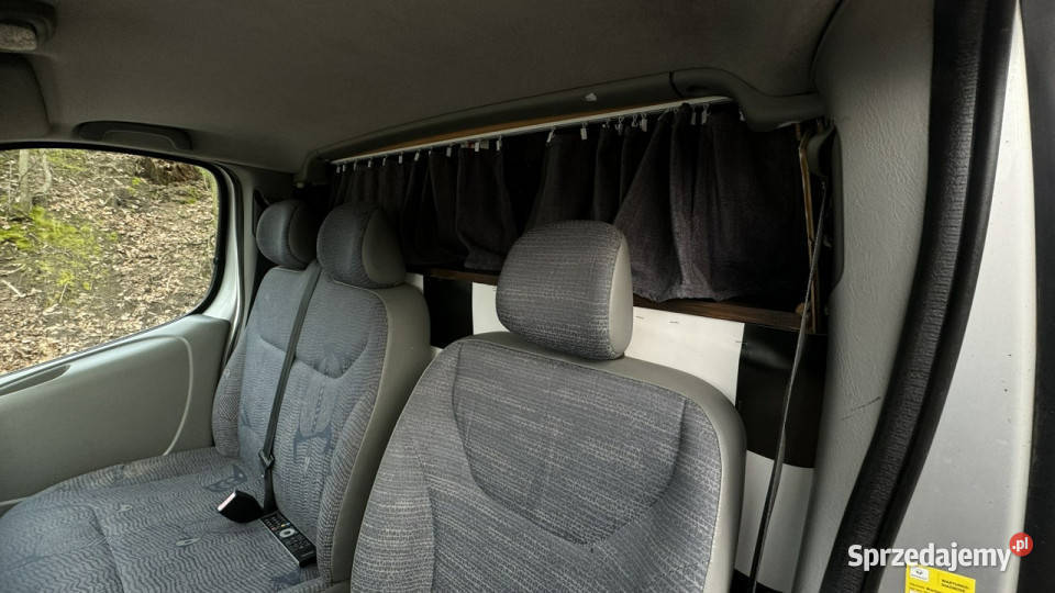 Renault Trafic long Kamper 20dci łóżko lodówka immobilizer pomorskie Gdańsk sprzedam