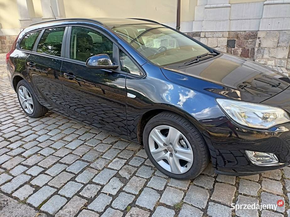 14 120 Świeżo Sprowadzona Zarejestrowana 1364cm3 Wschowa sprzedam