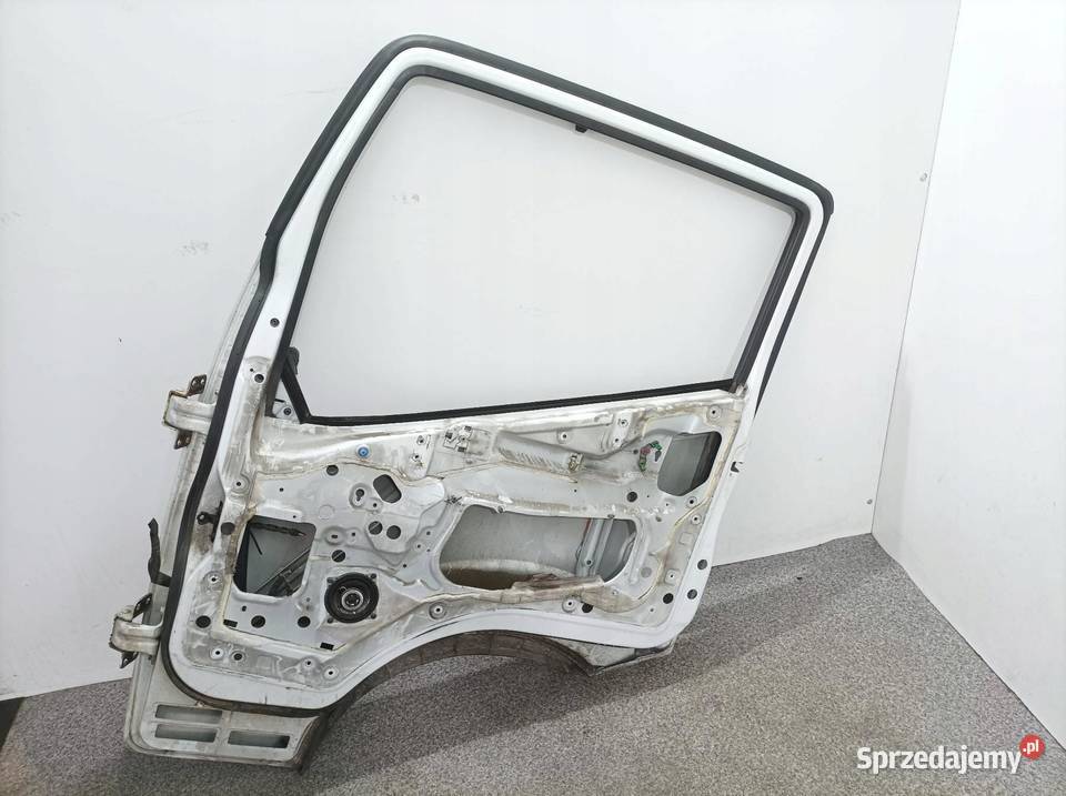 DRZWI PRAWE PRZÓD Renault Maxity I 2007 Rok produkcji 2007 sprzedam