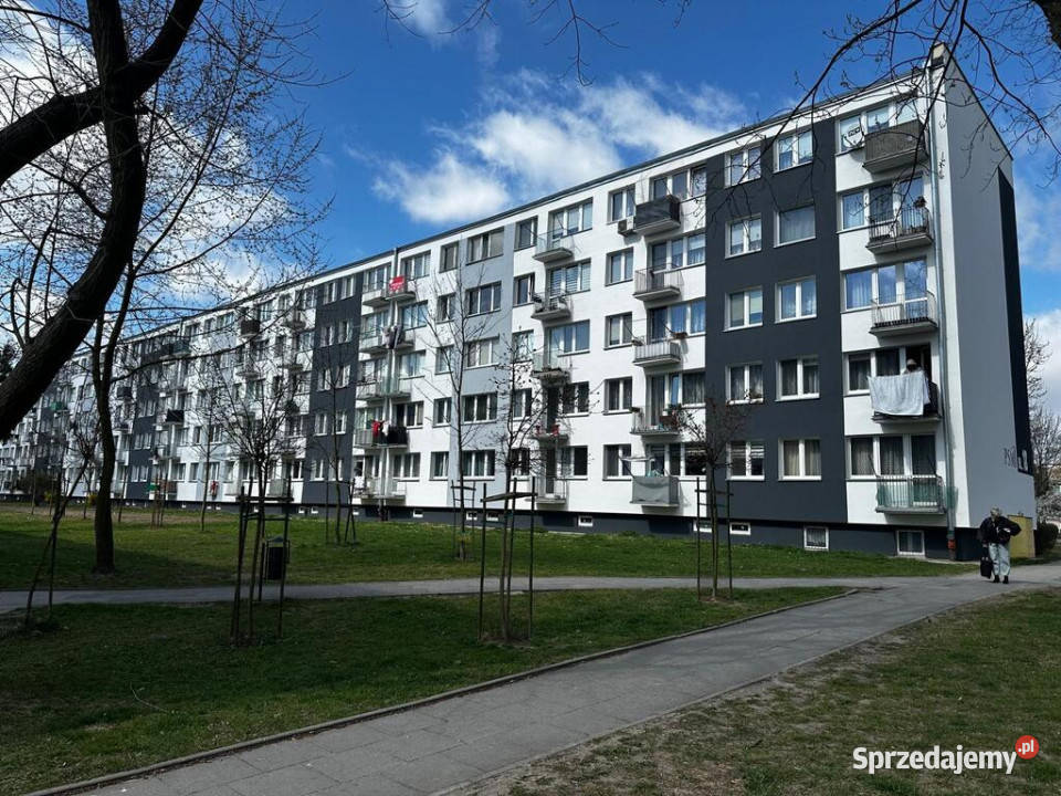 Mieszkanie 39 m z balkonem 2 pokoje Belzacka spółdzielcze własnościowe łódzkie Piotrków Trybunalski