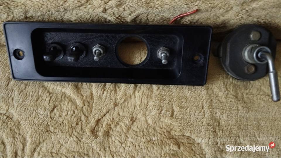 Fiat 126p Pierwsza Seria Panel Sterowania osobowe Tomaszów Mazowiecki