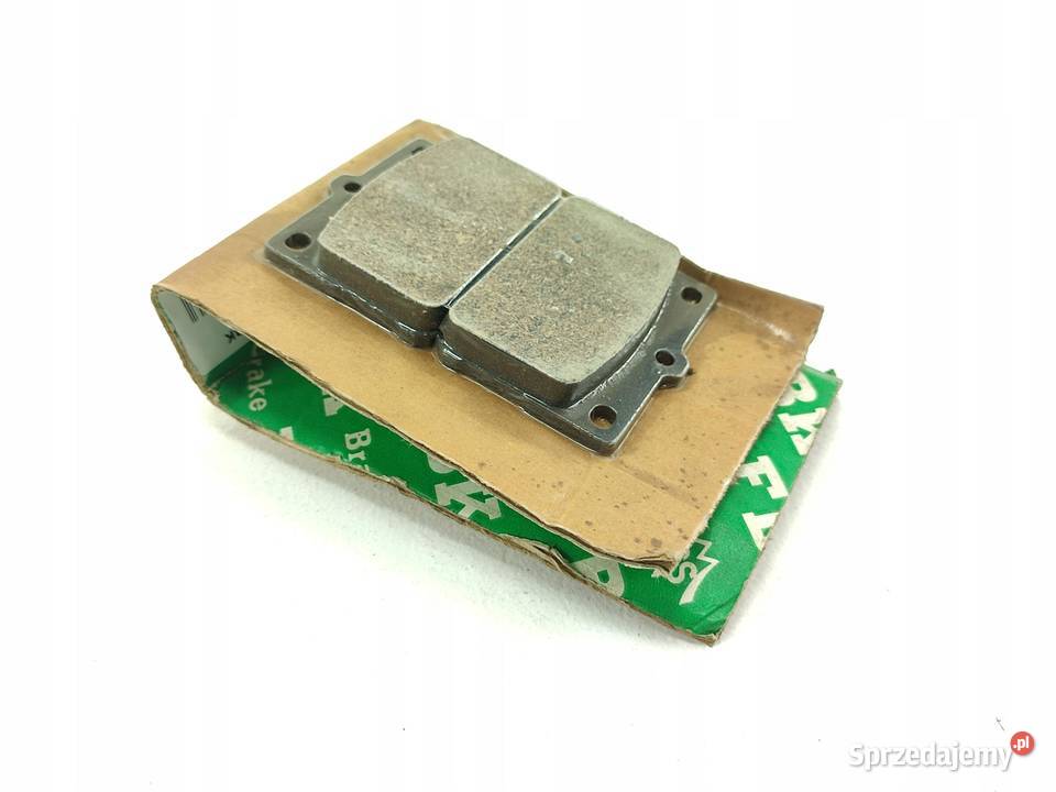 KLOCKI HAMULCOWE PRZÓD MITSUBISHI COLT I 14