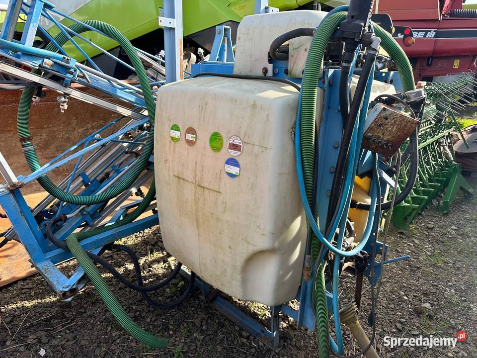 Opryskiwacz zawieszany 1800 nieuszkodzony Rolnictwo Nowa Ruda