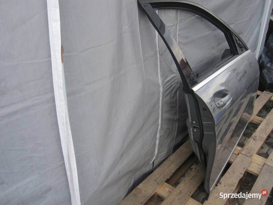 MERCEDES W204 07r drzwi prawe przód