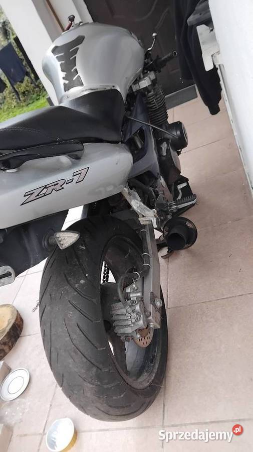 Kawasaki zr 7