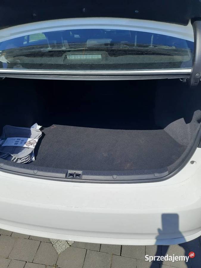 Toyota Avensis bezwypadkowy salon bdb 1995cm3 mazowieckie Trojanów