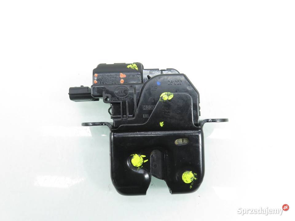 ZAMEK KLAPY DACIA DUSTER 40557160 90503942