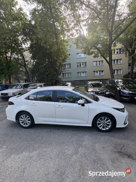 Toyota Corolla 18 Hybrid Comfort tech Warszawa