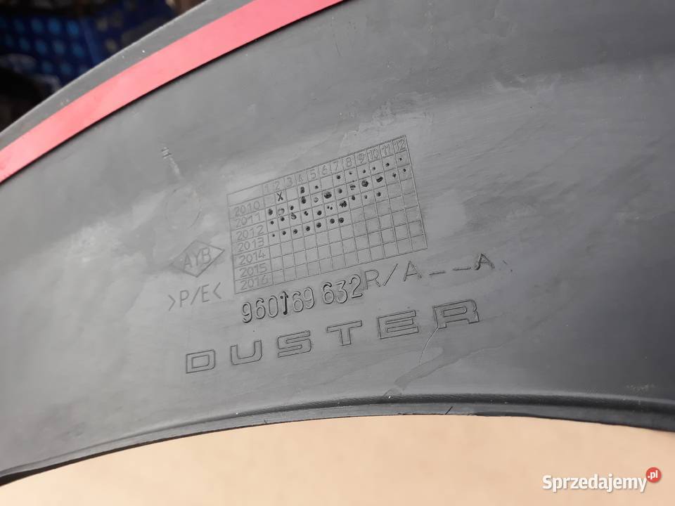 DACIA DUSTER LISTWA BŁOTNIKA PRAWA PRZÓD PRAWY osobowe Międzychód