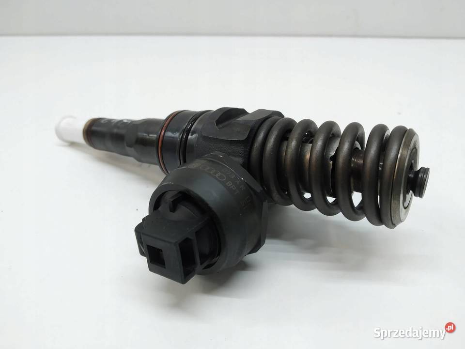 POMPOWTRYSKIWACZ 038130073AR 19 TDI VW