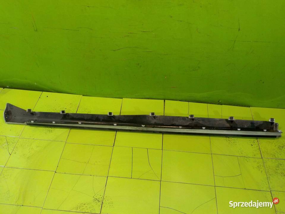 CHRYSLER GRAND VOYAGER V 09r listwa progu prawa Suków