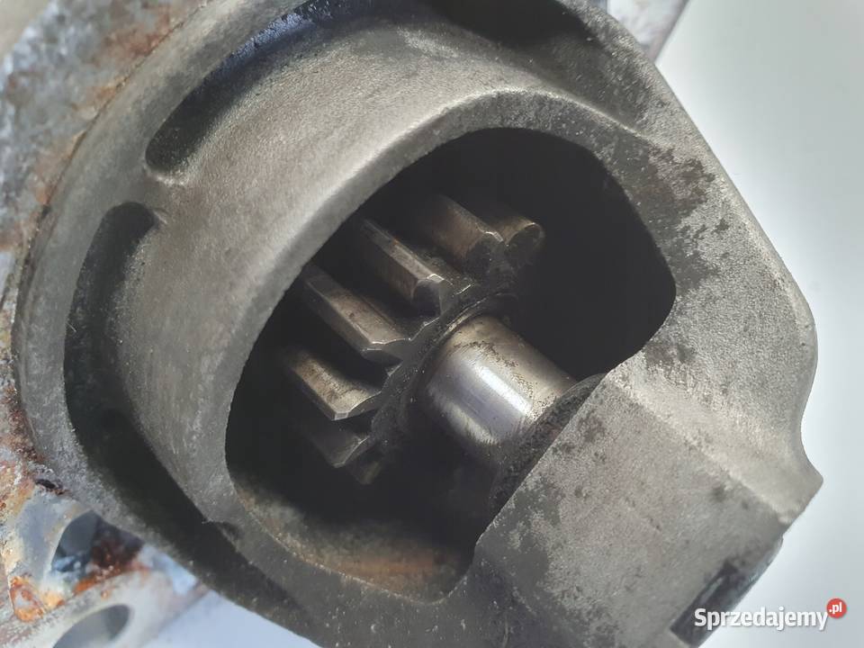 Opel Zafira B Astra J 17 CDTI ROZRUSZNIK Janów