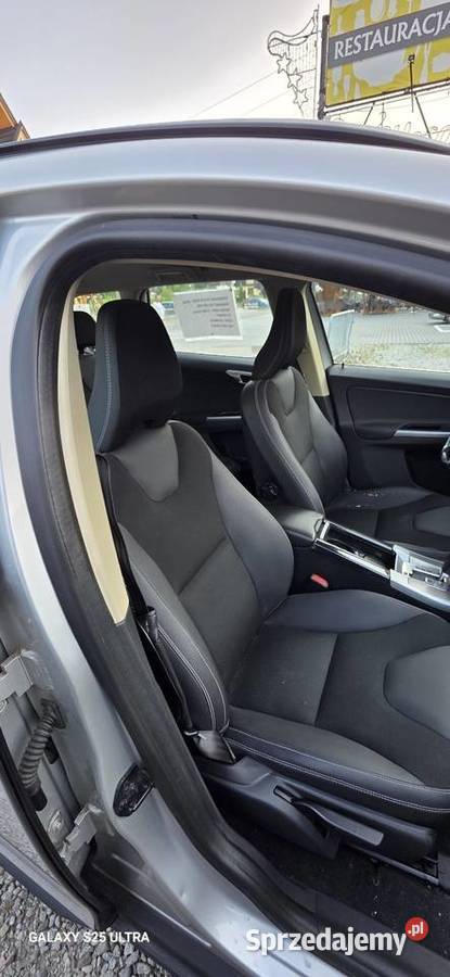Volvo xc60 2010