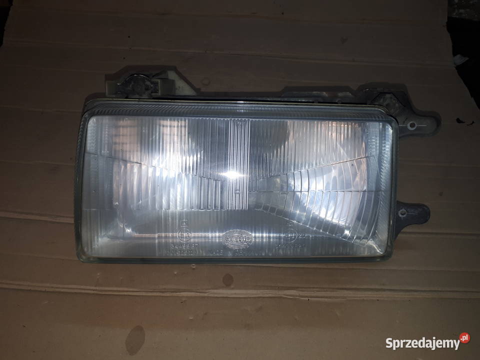 Reflektor Audi 80 B2 8486r śląskie Pszczyna