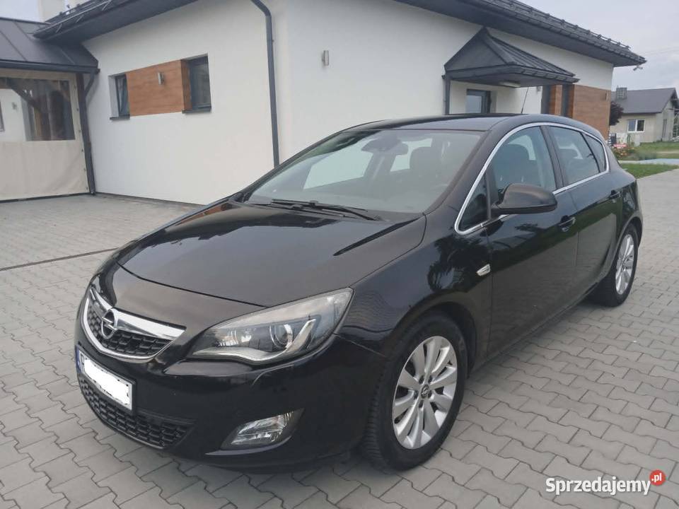 Opel Astra J COSMO 16 T 180 Grzane fotele Xenon Przeworsk