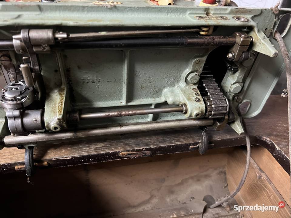 Maszyna do szycia Lada