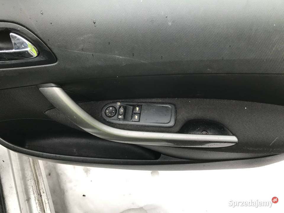 Peugeot 308 karoseria na części całość śląskie Bielsko-Biała