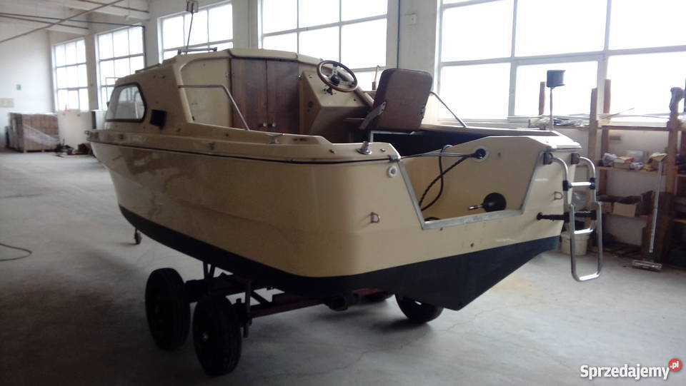 Jacht motorowy kabinowy Shetland motorówka Borne Sulinowo