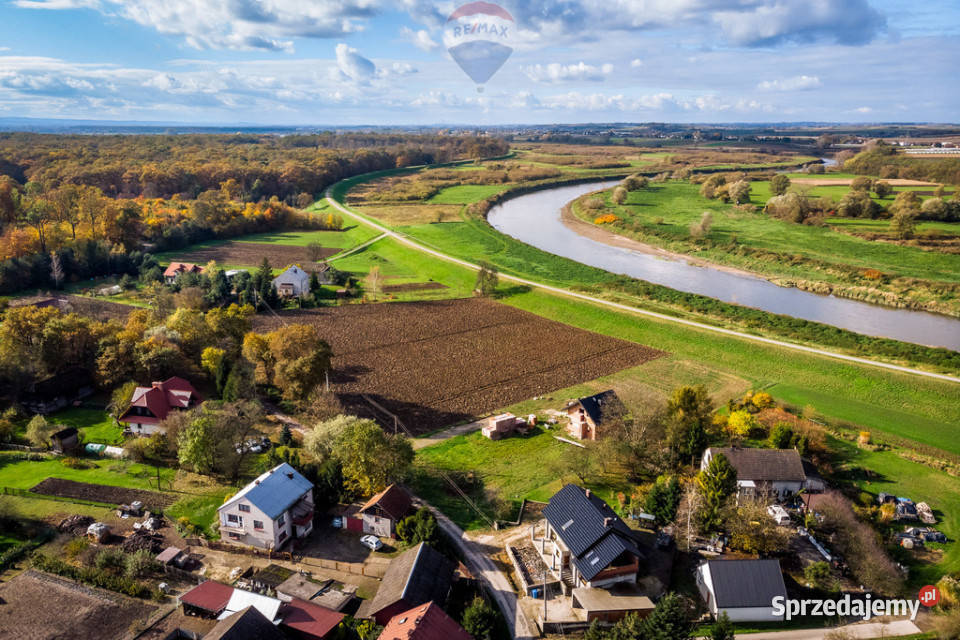 Dom Trasie RowerowejPuszcza Niepołomicka pustak Ispina