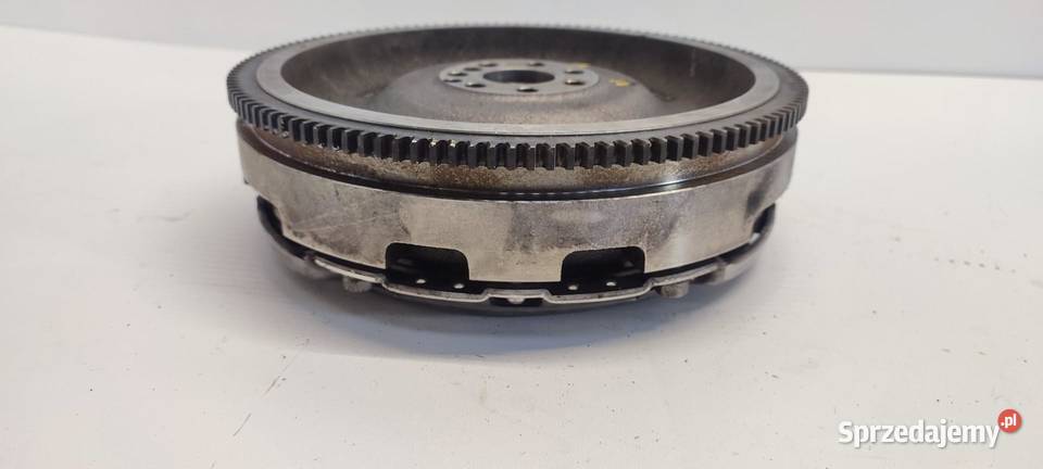 HYUNDAI BAYON KOŁO DWUMASOWE