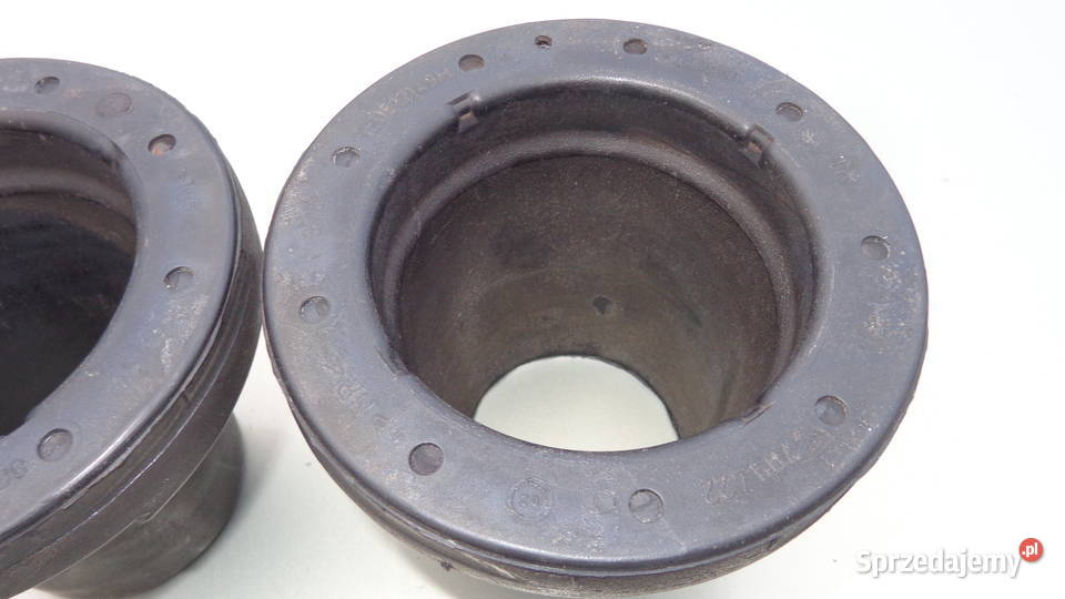 Tył osłona amortyzatora AUDI A6 S6 C5 PASSAT B5 Chełm