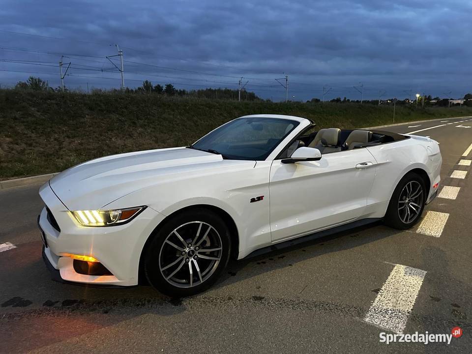 Ford Mustang 2017 23 313 koni cabrio skórzana tapicerka Radom sprzedam