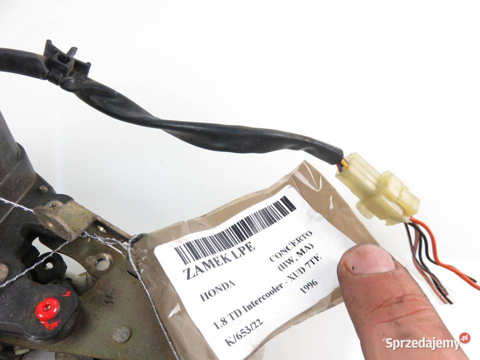 ZAMEK LEWY PRZEDNI HONDA CONCERTO FVC10089 osobowe małopolskie