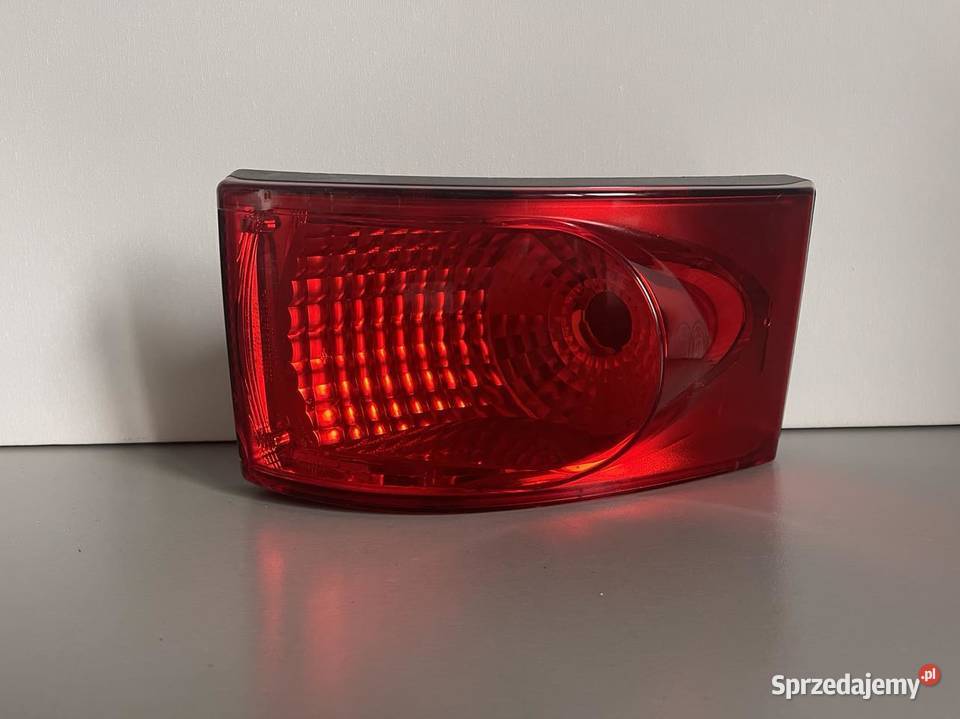 NEOPLAN LAMPA TYŁ POZYCYJNA Lampy tylne Ostroróg