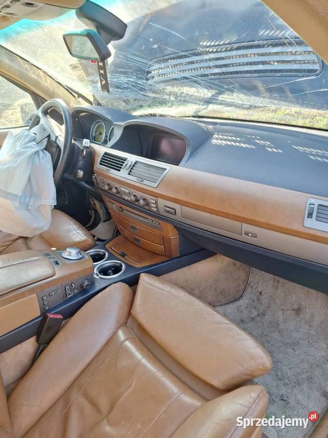 BMW E65 745i N62B44 NA CZĘŚCI zmieniarka CD Sieradz