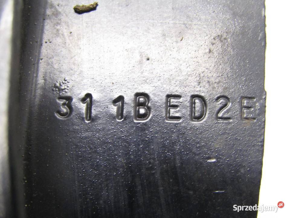 ZAWIAS MASKI PRAWY PRZÓD NH731P HONDA CRV CRV IV