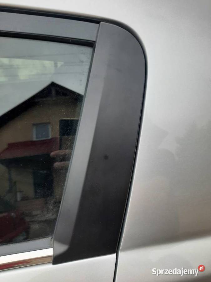 Listwablenda nakladka chrom czarna