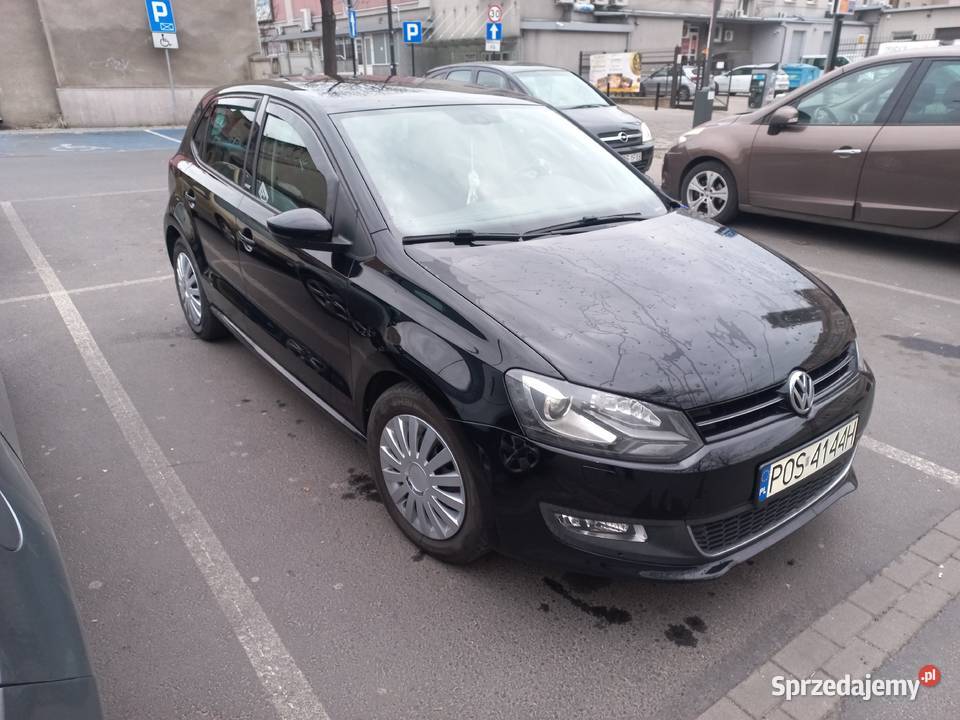 Vw polo V generacji 14 mpi 86 130 czarny