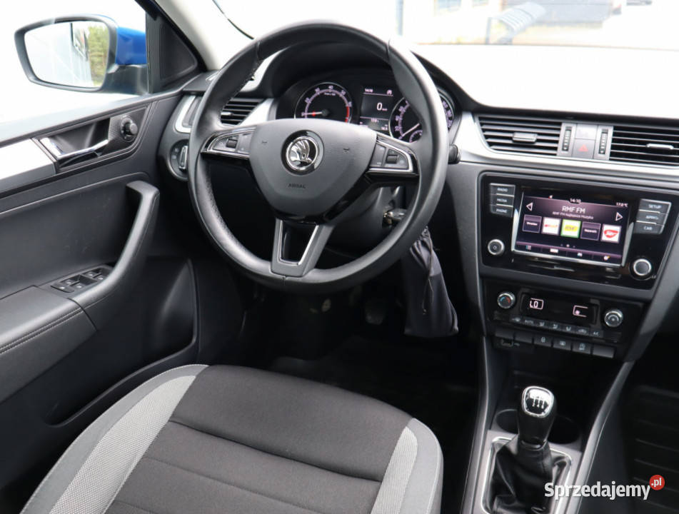 Skoda Rapid 10 TSI czujnik zmierzchu Piaseczno