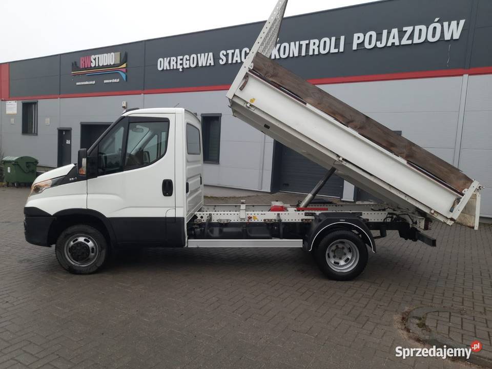 23 150 Manual Klimatyzacja Wywrotka Bliźniak garażowany Mrągowo
