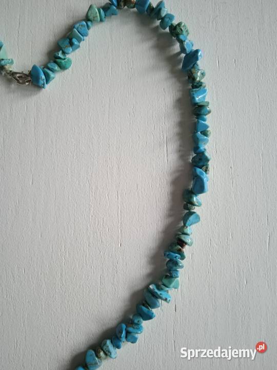 NASZYJNIKI Z NATURALNYCH TURKUSOWYCH HOWLITÓW Piła