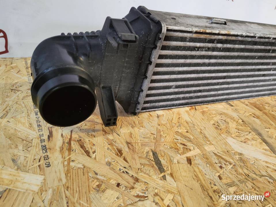 Chłodnica Powietrza Intercooler Mercedes W212 E osobowe Pleszew sprzedam